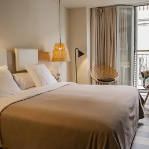 ** Hotel Jardines España